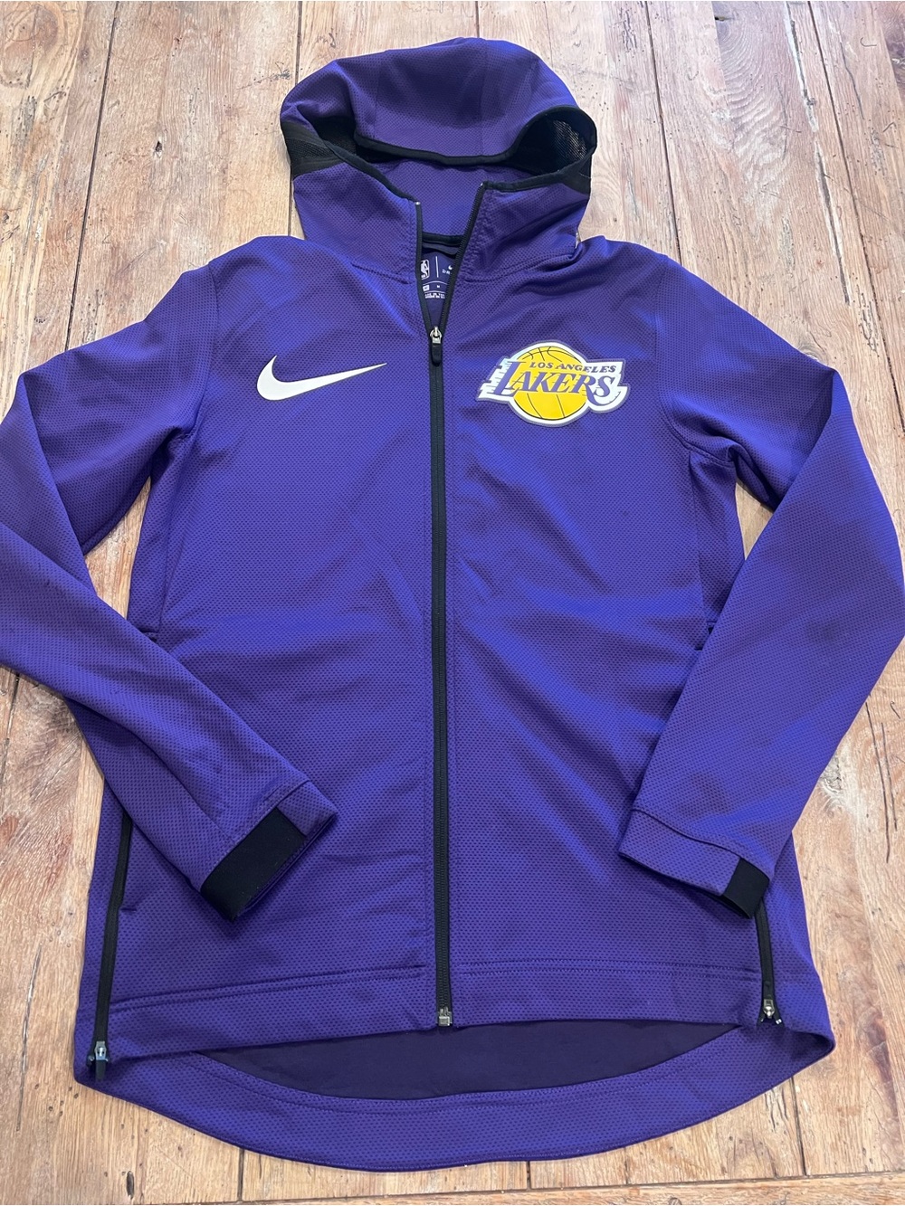 Nike Dri-FIT Men's M Los Angeles Lakers Hooded Full-Zip Jacket Mesh Purple
